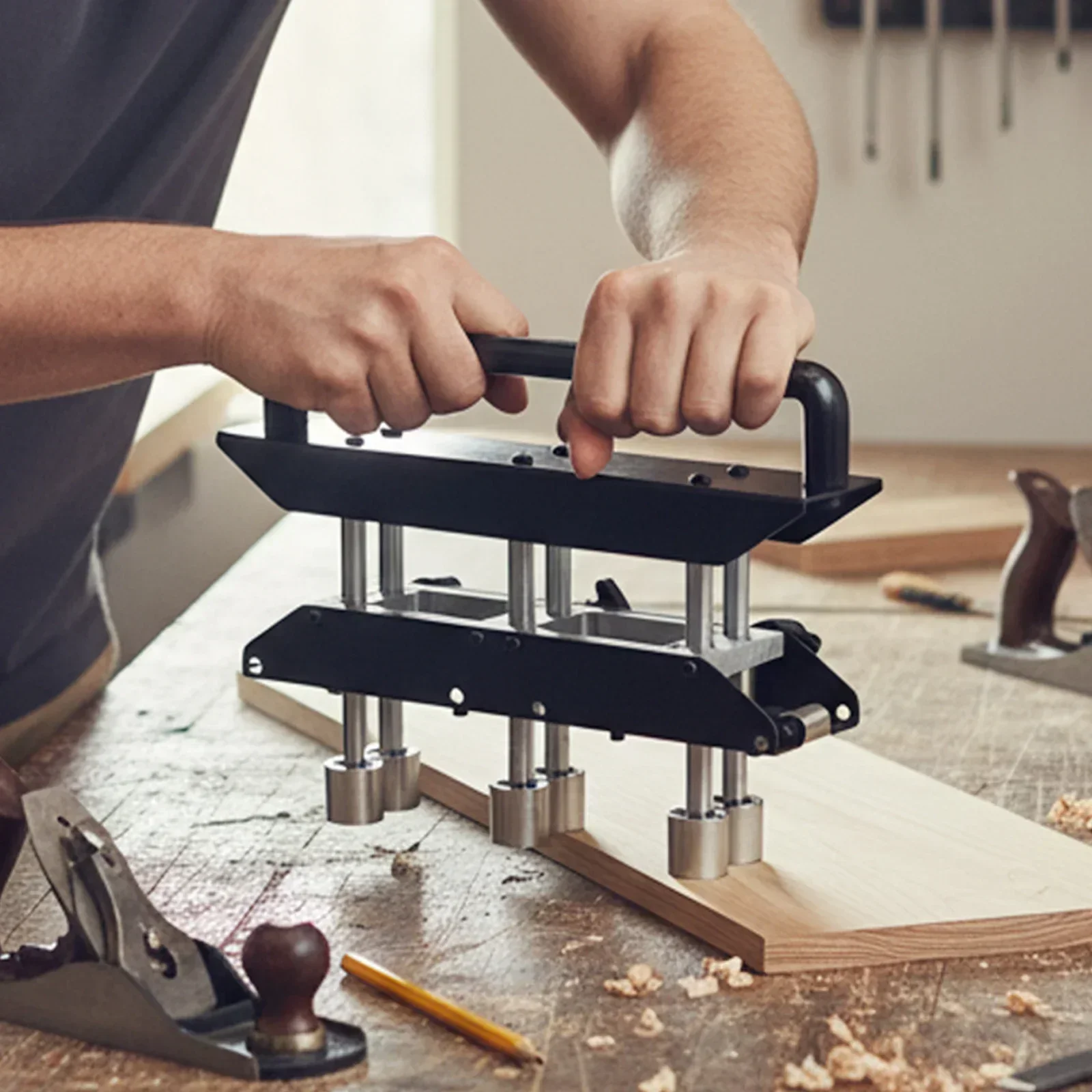 Hand Tools And Workshop Equipment - 3-Station Metal Bender Rolling Tool Edge